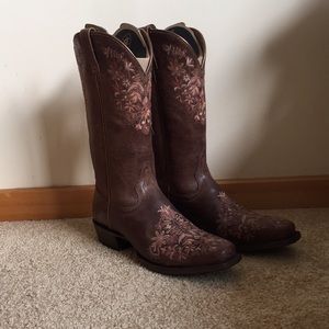 Ariat Women's Cowboy Boots Size8